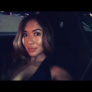 Meet your Posher, Stephanie